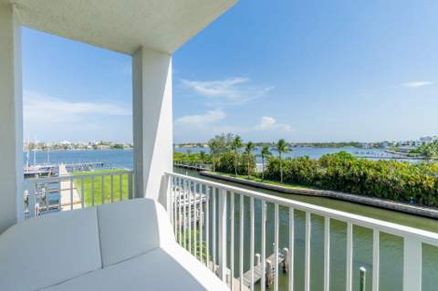 806 E Windward Way #424, Lantana FL - photo 18 of 48