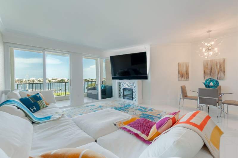 3 bedroom Condominium at 806 E Windward Way #424, Moorings At Lantana Condo 3, Lantana — photo 2
