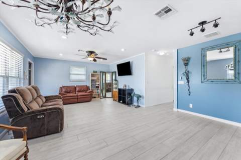 708 HILLCREST Boulevard, West Palm Beach FL - photo 6 of 31