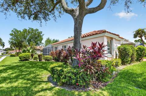 12663 Coral Lakes Drive, Boynton Beach FL - photo 7 of 97