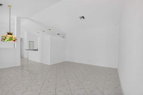 12663 Coral Lakes Drive, Boynton Beach FL - photo 13 of 97