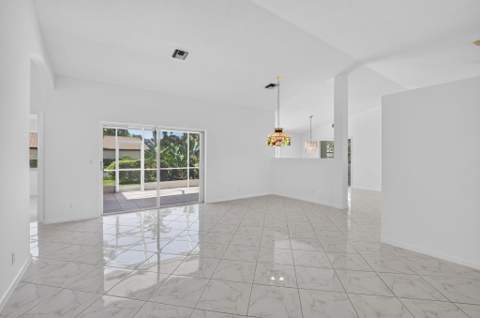 12663 Coral Lakes Drive, Boynton Beach FL - photo 14 of 97