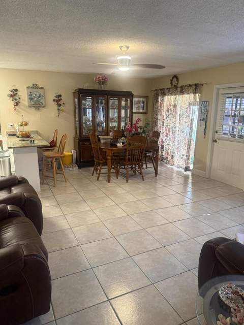 3526 La Palmas Court #A-1, Greenacres FL - photo 7 of 28