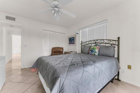 572 Flanders L #572, Delray Beach FL - photo 18 of 45