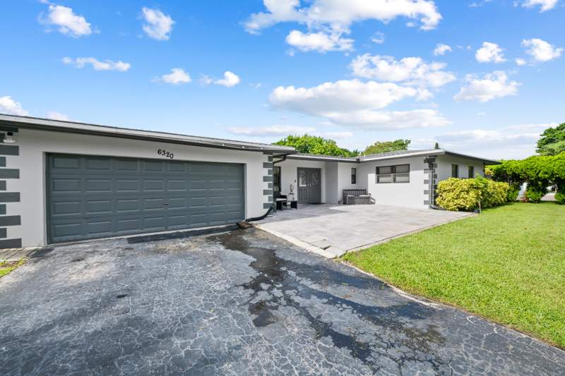 4 bedroom Single Family Residence at 6320 SW 4TH Place, KIMBERLY FOREST SEC 2, Margate — photo 3
