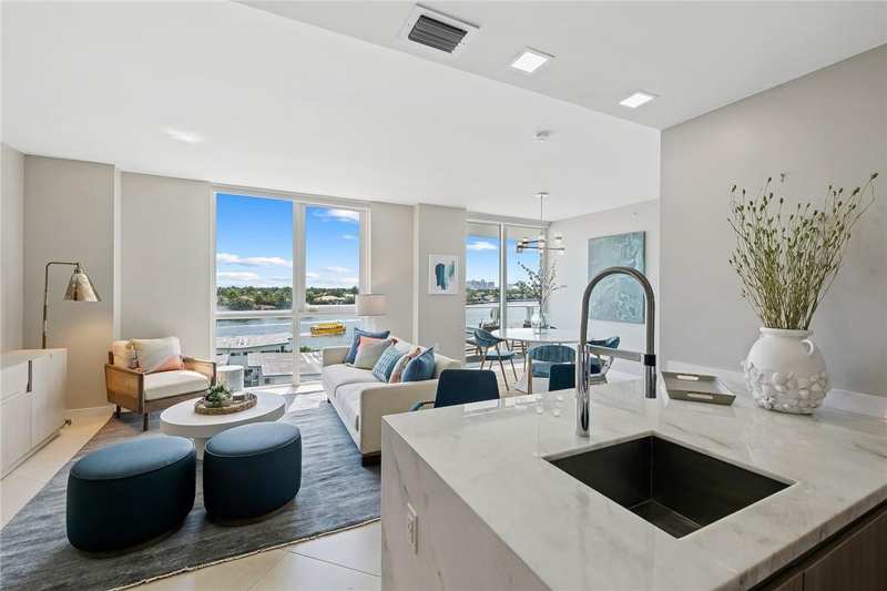 2 bedroom Condominium at 401 N Birch Road #508, Tiffany House Condo, Fort Lauderdale — photo 1
