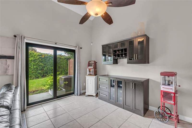 2 bedroom Townhouse at 4165 S Pine Island Road #4165, Pine Island Lakes Townhomes, Davie — photo 5