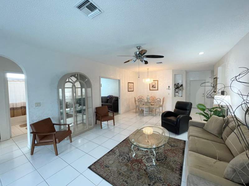 3 bedroom Condominium at 7941 Laina Lane #2, Grove Village Condo, Boynton Beach — photo 2