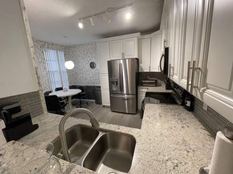 7941 Laina Lane #2, Boynton Beach FL - photo 6 of 56