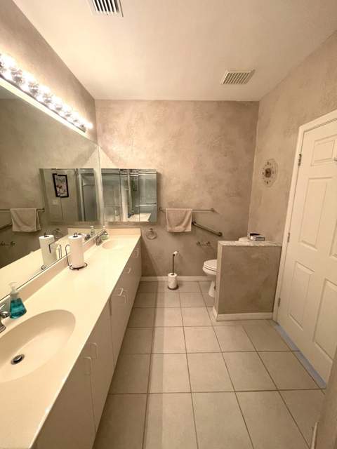 7941 Laina Lane #2, Boynton Beach FL - photo 16 of 56