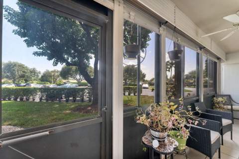 5280 Las Verdes Circle #124, Delray Beach FL - photo 15 of 17