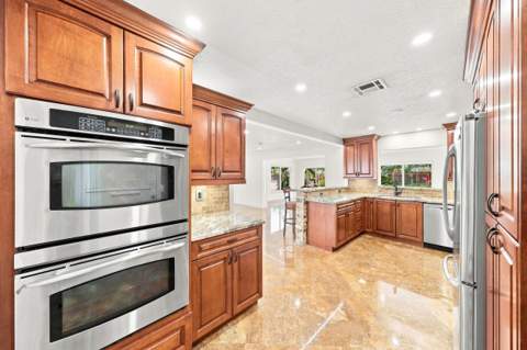 2010 NE 31st Street, Lighthouse Point FL - photo 11 of 42