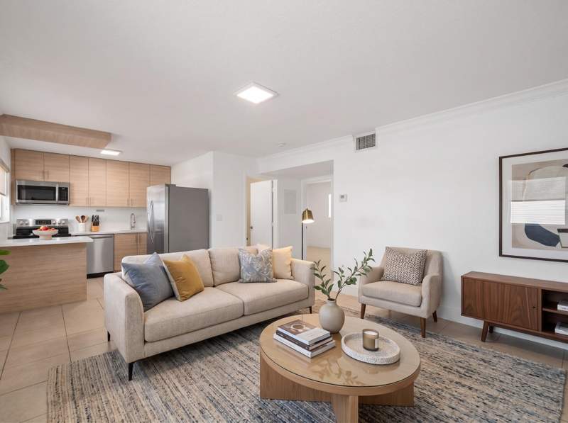 2 bedroom Condominium at 110 SE 2nd Street #103, Sevilla Palace At Hallandale, Hallandale Beach — photo 2