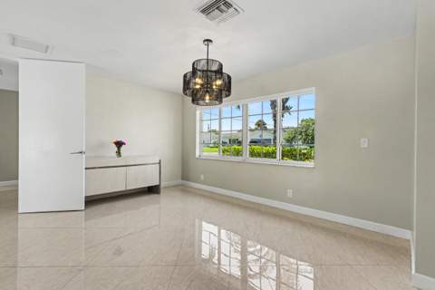 1 Tam O Shanter Lane, Boca Raton FL - photo 14 of 58