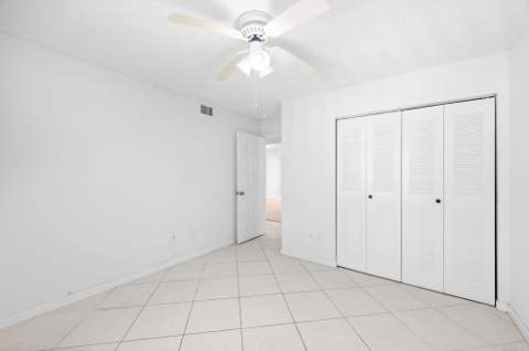 10837 W Clairmont Circle #208, Tamarac FL - photo 10 of 20