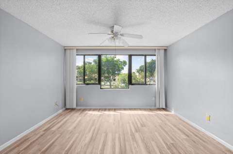 10837 W Clairmont Circle #208, Tamarac FL - photo 14 of 20