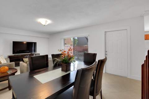 2938 SW 12th Street, Deerfield Beach FL - photo 9 of 45