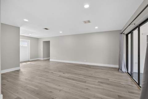 1202 Essex Drive, Wellington FL - photo 10 of 51