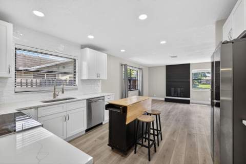 1202 Essex Drive, Wellington FL - photo 18 of 51