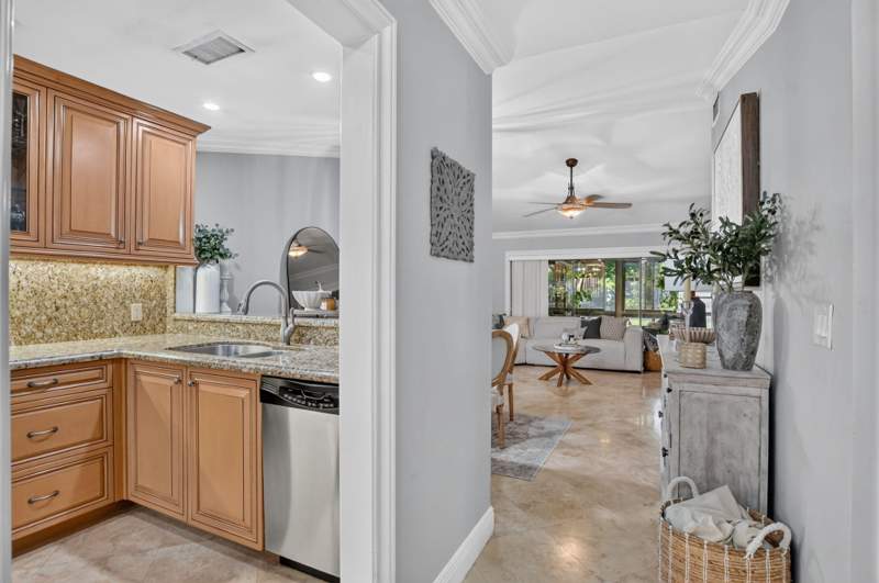 2 bedroom Townhouse at 21616 Guadalajara Avenue, Tiburon II Ph II, Boca Raton — photo 5