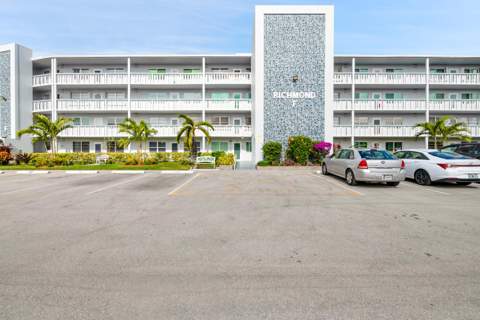 250 Richmond F #250, Deerfield Beach FL - photo 23 of 28