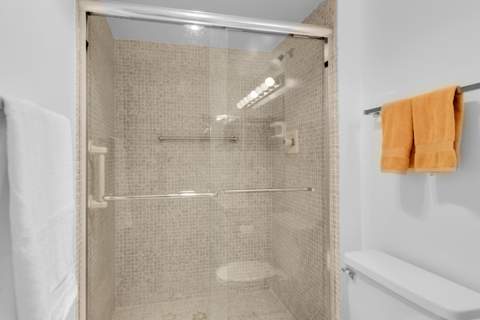 250 Richmond F #250, Deerfield Beach FL - photo 13 of 28