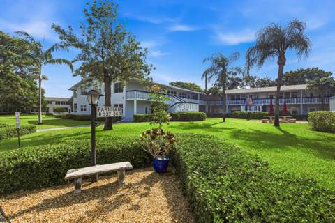 350 Farnham Q #350, Deerfield Beach FL - photo 15 of 20