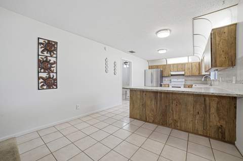 4340 SW 74th Avenue, Davie FL - photo 10 of 34