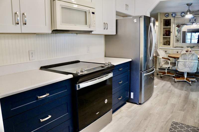 2 bedroom Manufactured Home at 50 W Caribbean, Spanish Lakes Golf, Port St. Lucie — photo 3