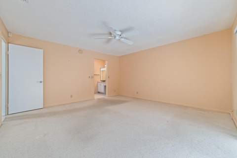 302 Deer Creek Wildwood Lane, Deerfield Beach FL - photo 21 of 36