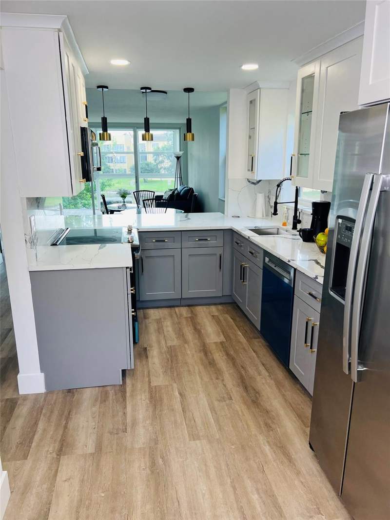 2 bedroom Condominium at 6090 NW 64th Avenue #212, Bermuda Club Three Condo, Tamarac — photo 4