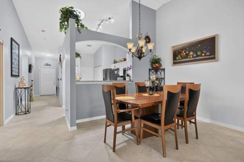2100 Stonington Terrace, West Palm Beach FL - photo 17 of 50