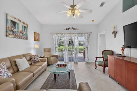 2100 Stonington Terrace, West Palm Beach FL - photo 19 of 50