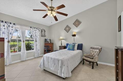 2100 Stonington Terrace, West Palm Beach FL - photo 21 of 50