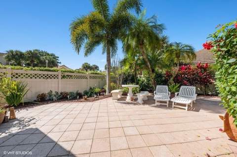 8101 Allspice Drive, Boynton Beach FL - photo 10 of 11