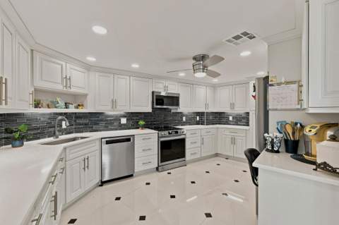 3900 N Ocean Drive #4B, Lauderdale-By-The-Sea FL - photo 18 of 67