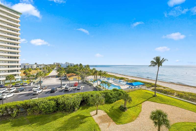 2 bedroom Condominium at 3900 N Ocean Drive #4B, Fountainhead Condo, Lauderdale-By-The-Sea — photo 4