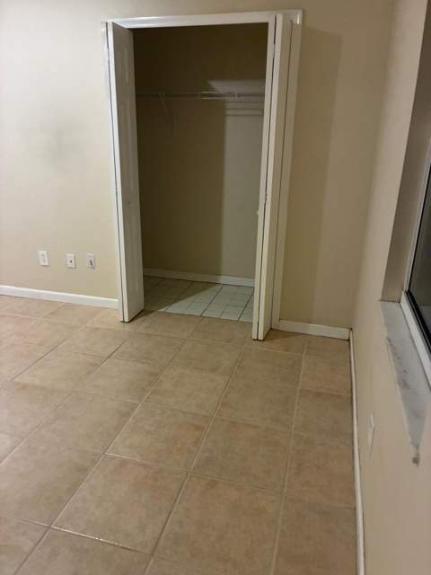 332 SE Majestic Terrace, Port St. Lucie FL - photo 8 of 11