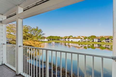 271 Cypress Point Drive, Palm Beach Gardens FL - photo 8 of 47