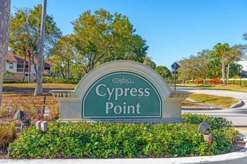 271 Cypress Point Drive, Palm Beach Gardens FL - photo 11 of 47