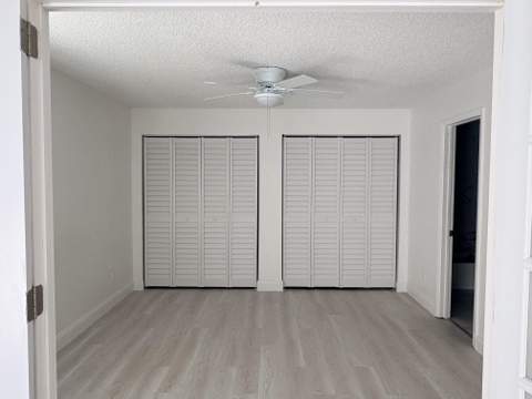 635 Executive Center Drive #M-207, West Palm Beach FL - photo 13 of 26