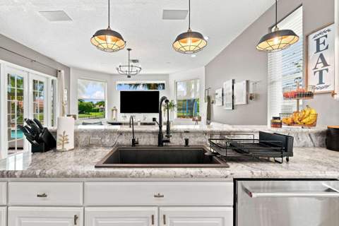 5151 NW 109th Terrace, Coral Springs FL - photo 14 of 57