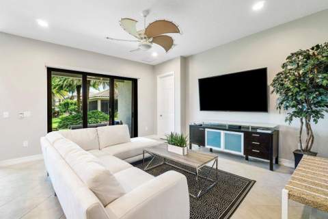 7883 Clay Mica Court, Delray Beach FL - photo 11 of 47