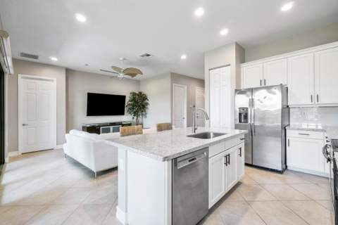 7883 Clay Mica Court, Delray Beach FL - photo 14 of 47