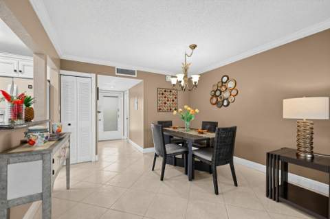 464 Piedmont J, Delray Beach FL - photo 21 of 32