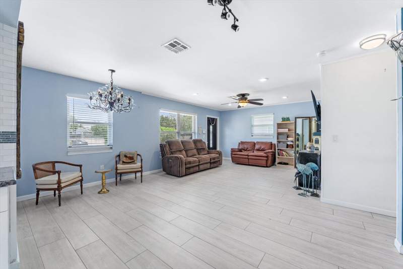 4 bedroom Single Family Residence at 708 HILLCREST Boulevard, HILLCREST HEIGHTS, West Palm Beach — photo 5