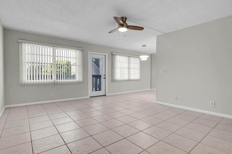 2 bedroom Condominium at 250 Richmond F #250, Richmond F Condo, Deerfield Beach — photo 3