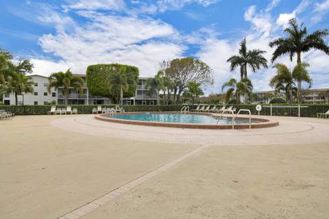 412 Brighton J, Boca Raton FL - photo 20 of 48