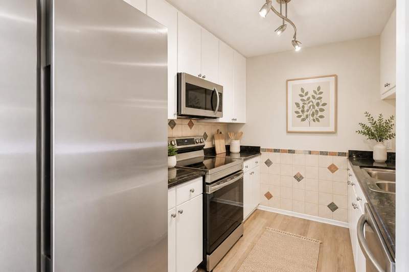 2 bedroom Townhouse at 2229 22nd Way, Village Of Sandalwood Lakes 1, West Palm Beach — photo 5