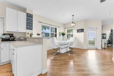 7538 NW 17th Drive, Pembroke Pines FL - photo 12 of 46